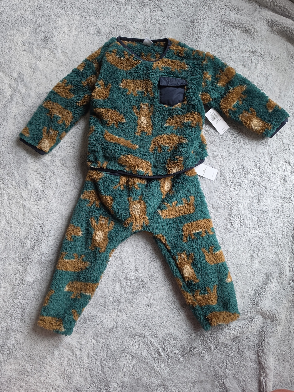 Old Navy Teal and Brown Fuzzy Bear Print Kids Matching Set